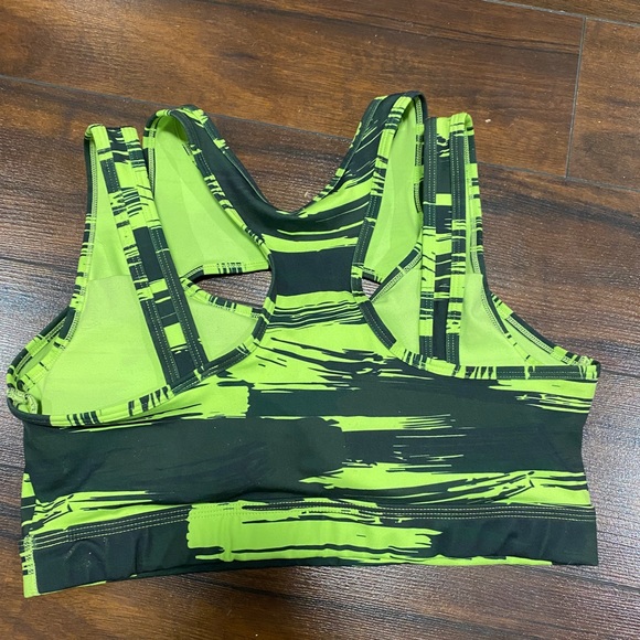 Alphalete Surface Matching Set - Picture 3 of 6